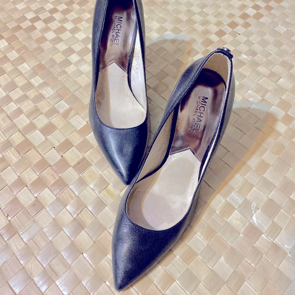 Black MK Pumps